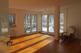 Wohnung kaufen in 42369 Ronsdorf, 3 Zimmer Wohnung mit Balkon im 1. OG in Wuppertal-Ronsdorf