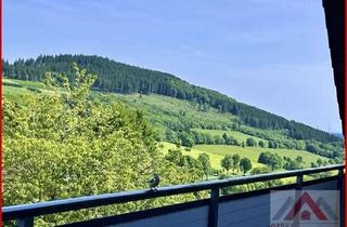 Wohnung kaufen in 59964 Medebach, Helle Dachgeschosswohnung mit Balkon nahe Winterberg