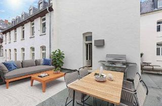 Wohnung mieten in 65183 Wiesbaden, Apartment mit 40m² Terrasse - Erstbezug nach A+ Sanierung!