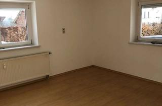 Wohnung mieten in Burgstraße 11, 84378 Dietersburg, Frisch renovierte 3 ZKB Mietwohnung mit Garten & eigener Garage