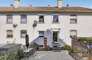 Reihenhaus kaufen in 76593 Gernsbach, Bezugsfrei und preiswert: Wunderschönes Reihenhaus in Gernsbach mit traumhafter Aussicht