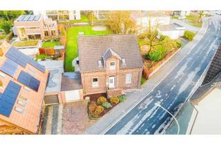 Haus kaufen in 47506 Neukirchen-Vluyn, Freistehendes, historisches EFH mit exklusivem Baugrundstück direkt am attraktiven Ortskern