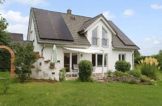 Einfamilienhaus kaufen in 91486 Uehlfeld, Einziehen und Wohlfühlen: Top gepflegtes Einfamilienhaus mit Gartenidylle