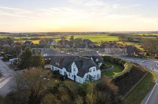 Wohnung kaufen in 25996 Wenningstedt-Braderup, **RESERVIERT** - Stilvolles Wohnen unter Reet – renovierte Ferienvermietbare Erdgeschosswohnung in Wenningstedt