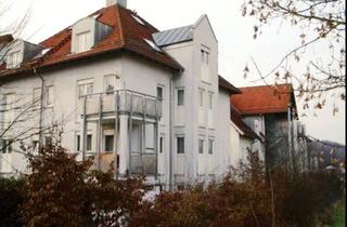 Wohnung kaufen in 73066 Uhingen, Uhingen - Gepflegte 3,5-Zimmer-Wohnung in Uhingen - ruhige Waldrandlage
