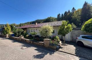 Einfamilienhaus kaufen in 67471 Elmstein, Elmstein - Geräumiges Einfamilienhaus mit Garten in Elmstein-Schwarzbach