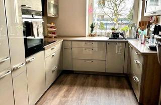 Wohnung kaufen in 45357 Essen, Essen - Charmante Altbau-3,5-Zimmer Wohnung in Essen Dellwig