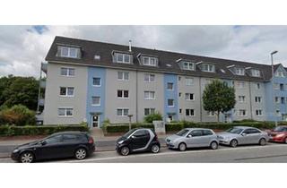 Wohnung kaufen in 24148 Kiel, Kiel - Großzügige Eigentumswohnung Riesen Terrasse und Stellplatz 82m2