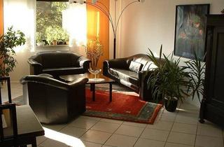 Wohnung kaufen in 32052 Herford, Herford - Schöne 83qm 3-Zi Wohng, EBK, Südbalkon, TG-Platz, frei, v.PRIVAT