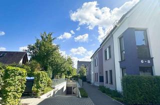 Wohnung kaufen in 40225 Bilk, Moderne Erbpacht-Eigentumswohnung (BJ 2021) mit Garten, TG-Stellplatz und kompletter Möblierung