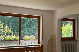 Wohnung mieten in 83734 Hausham, Helle 3,5-Zimmer Wohnung mit Südwest-Balkon in Hausham