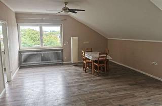 Wohnung mieten in 83301 Traunreut, Eine große Dachgeschoss Wohnung mit viel Platz zum Leben und zentral in Traunreut.