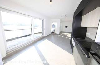 Penthouse mieten in Rot-Kreuz-Weg, 92526 Oberviechtach, Exklusive Penthousewohnung mit Dachterrasse, Aufzug und Panoramablick über Oberviechtach