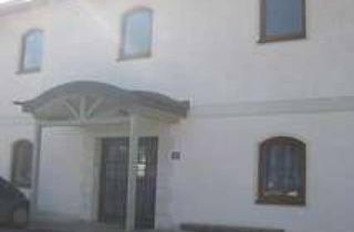 Wohnung mieten in St. Quirin Str. 1a, 85777 Fahrenzhausen, Schöne 2-Zimmer Wohnung im EG mit EBK