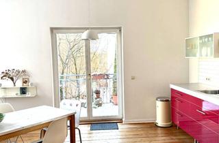 Wohnung mieten in Prenzlauer Berg, 10437 Prenzlauer Berg, Vollmöblierte 4-Zimmer Altbauwohnung mit 2 Balkonen/Terassen im Helmholtzkiez