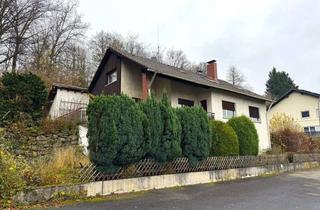 Haus kaufen in 63683 Ortenberg, Usenborn! Freistehendes Haus mit 2.018m² Hanggrundstück und 183m² Wohnfläche.