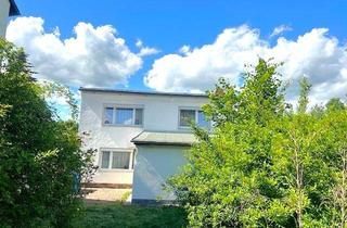 Einfamilienhaus kaufen in 08393 Meerane, Schnäppchen! Freistehendes EFH in bester Lage!