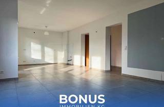 Loft kaufen in 41063 Mönchengladbach, Loft-Feeling am Bunten Garten: Offene 2-Zimmer-Wohnung mit Balkon – Sofort bezugsfrei!