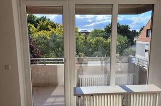 Wohnung mieten in Triftstraße, 23554 St. Lorenz Nord, Helle 2,5-Zimmer Wohnung mit Balkon im 2. OG in St. Lorenz Nord