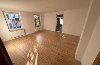 Wohnung mieten in 64285 Darmstadt, Bessungen: Helle 3-Zimmer Wohnung mit Balkon Klimaanlage und dezentraler Lüftung