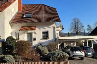 Haus kaufen in 64385 Reichelsheim, "Charme trifft Qualität" Reihenendhaus mit Carport - EBK in schöner Lage