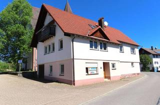Haus kaufen in Altensteiger Straße, 72294 Grömbach, Geräumiges Wohnhaus mit Doppelgarage