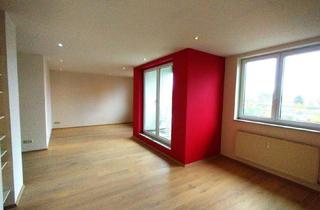 Wohnung kaufen in Rangaustrasse 7, 90449 Nürnberg, Nürnberg - Kleine Penthauswohnung mit sonniger Dachterrasse