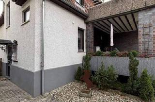 Doppelhaushälfte kaufen in 64297 Darmstadt, Darmstadt - Gemütliche Doppelhaushälfte mit Sanierungsbedarf in ruhiger Lage