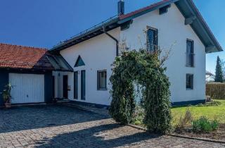 Einfamilienhaus kaufen in 84533 Marktl, Marktl - PROVISIONSFREI - gepfl. EFH mit Traumgarten, PV-Ertrag 4.000 p.a.