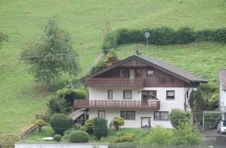 Haus kaufen in 73349 Wiesensteig, Wiesensteig - Schönes massives Haus mit ELW und Energieeffizienszklasse B