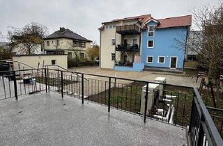 Wohnung kaufen in 12524 Berlin, Berlin - ! Neubau - EG Hochparterre Wohnung mit großzügiger Terrasse !
