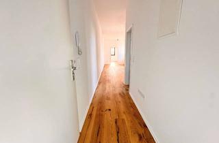 Wohnung kaufen in Erlanger Straße 11, 91093 Heßdorf, Provisionsfrei - Renovierte 3 Zimmer Wohnung mit Stellplatz in Heßdorf