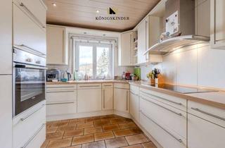 Wohnung kaufen in 73614 Schorndorf, Wohnen mit Stil, Ruhe und großem Garten – Hochwertige 3-Zimmer-Wohnung in Schorndorf!