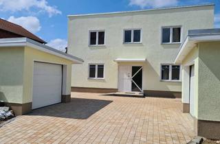 Wohnung mieten in Puschkinstraße 36, 15562 Rüdersdorf, Helle 2-Zimmer Wohnung mit Balkon im 2. OG in Rüdersdorf