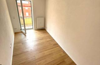 Wohnung mieten in Semmelstraße 47, 97070 Würzburg, WG-Zimmer in sanierter Wohnung zentral in Würzburg mit Einbauküche mit Balkon ab sofort!