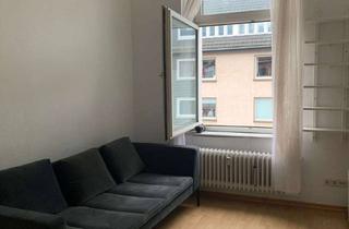 Wohnung mieten in Schirmerstraße 36, 40211 Pempelfort, Charmante 2-Zimmer Altbauwohnung in Düsseldorf Pempelfort