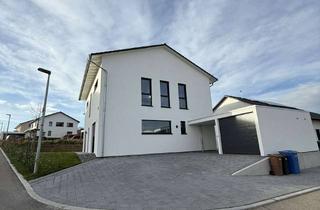 Villa kaufen in 78713 Schramberg, Moderne Stadtvilla in Sulgen – bezugsfertig, hochwertig, ohne Baustress