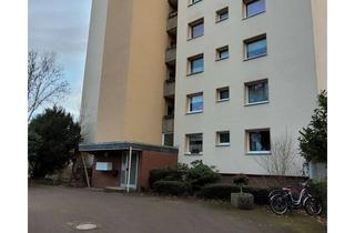 Wohnung kaufen in Ahornweg 11, 31275 Lehrte, Helle 3-Zimmer Wohnung im 5. OG mit Balkon und Garage in Lehrte