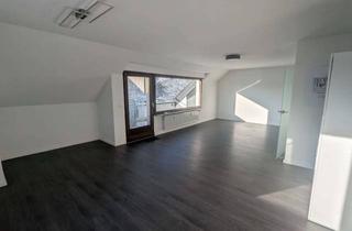 Wohnung mieten in 53343 Wachtberg, 1480 € Kaltmiete. 123 qm. Moderne 3-Zimmer-Wohnung mit Balkon & Loggia in ruhiger Waldrandlage