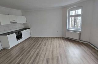 Wohnung mieten in Weserstraße 22, 10247 Friedrichshain, wunderschöne Zweizimmer- Altbauwohnung in Friedrichshainn