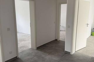 Wohnung mieten in Donatusweg, 50765 Volkhoven/Weiler, Helle, kernsanierte 3-Zimmer Dachgeschosswohnung in Köln-Volkhoven/Weiler