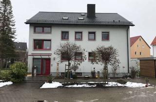 Wohnung mieten in 84030 Industriegebiet, Helle 3-Zimmer-Dachgeschosswohnung (ca. 71 m²) in ruhigen 3-Parteienhaus