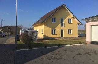 Wohnung mieten in Schillerweg, 55483 Lautzenhausen, Helle 4-Zimmer Dachgeschosswohnung in Lautzenhausen