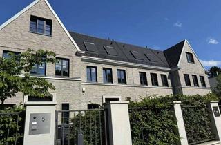 Haus kaufen in Davoser Straße 4d, 14199 Schmargendorf, Modern Townhouse with Private Garden – Ideal for Families in Schmargendorf