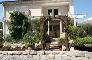 Einfamilienhaus kaufen in 84130 Dingolfing, Modernisiertes Einfamilienhaus mit Wellnessbereich, Wintergarten und zentraler Ruhelage