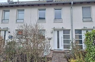 Haus mieten in Hauptstraße 135, 65843 Sulzbach, Modernes, lichtdurchflutetes Reihenmittelhaus (Energiesparhaus) mit 5 Zimmern in Sulzbach (Taunus)