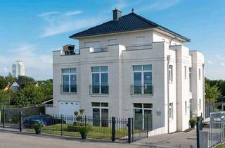 Villa kaufen in 24217 Schönberg, Schönberg (Holstein) - Villa 1 Reihe Urlaubsgebiet Schönberg**Ostsee**Kieler Förde