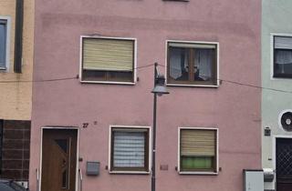 Einfamilienhaus kaufen in 93133 Burglengenfeld, Burglengenfeld - Einfamilienhaus mit Garten, Carport und 2 Balkon- Maklerfrei !!