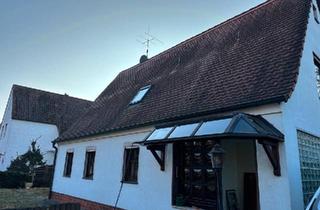 Einfamilienhaus kaufen in 91058 Erlangen, Erlangen - Freistehendes Einfamilienhaus im Grünen