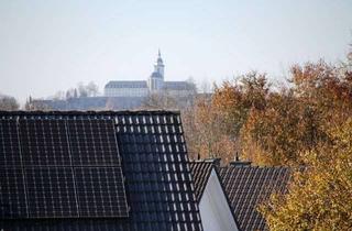 Wohnung kaufen in 53721 Siegburg, Großzügige Wohnung mit Balkon und Dachterrasse in Siegburg Kaldauen